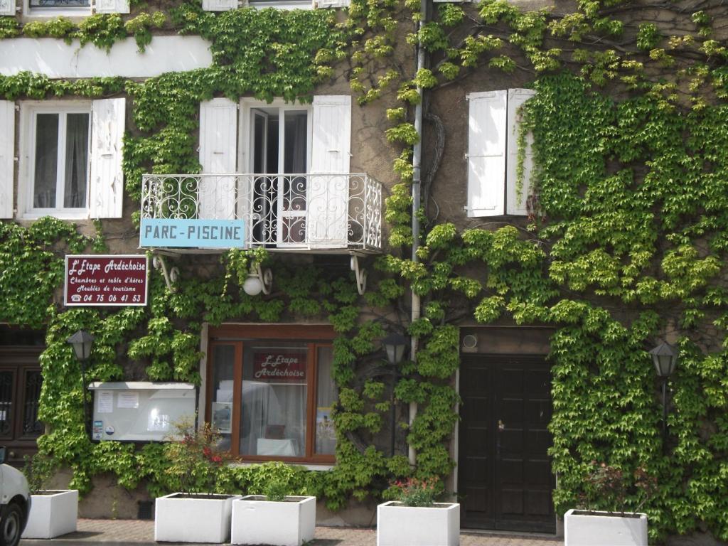 Chambres d'Hôtes L'Etape Ardèchoise Lamastre Esterno foto